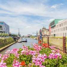 Bazzar-F�hrung: Kaffee im Hafen