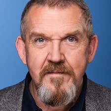 Dietmar B�r liest